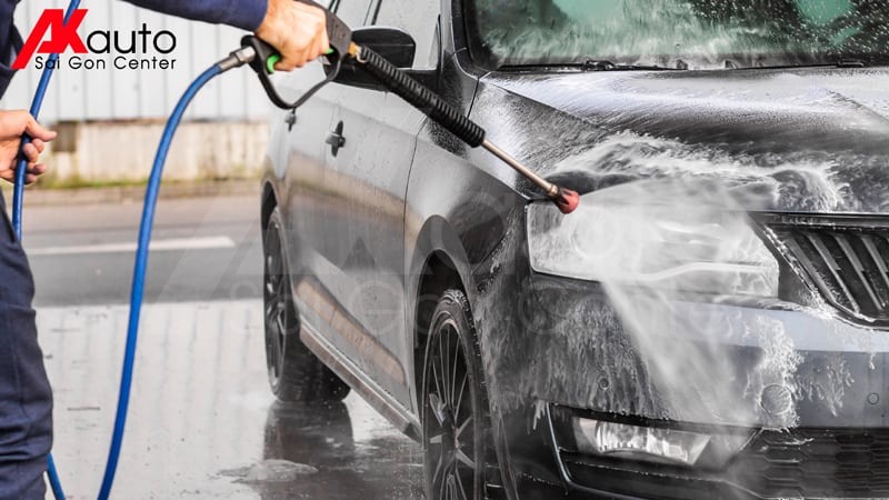 rửa xe ô tô chuyên nghiệp hcm