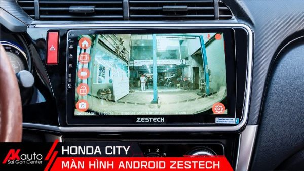 màn hình zestech city tích hợp camera hành trình