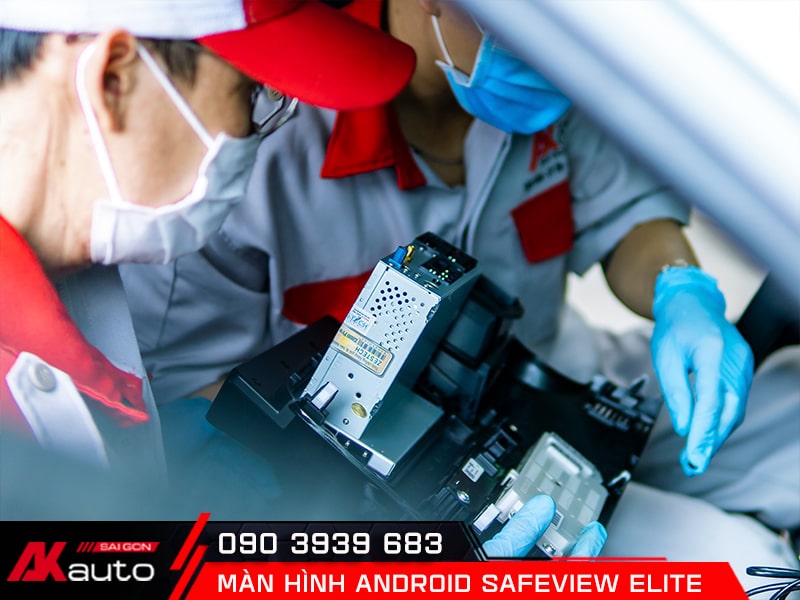 Màn Hình Safeview Elite lắp đặt chính hãng tại AKauto