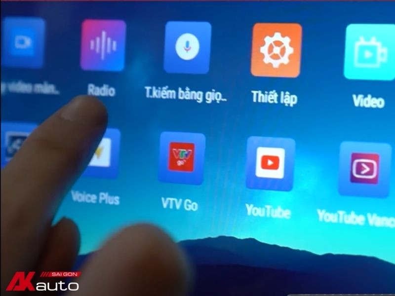 dò kênh radio tự động trên màn hình android Bisonic