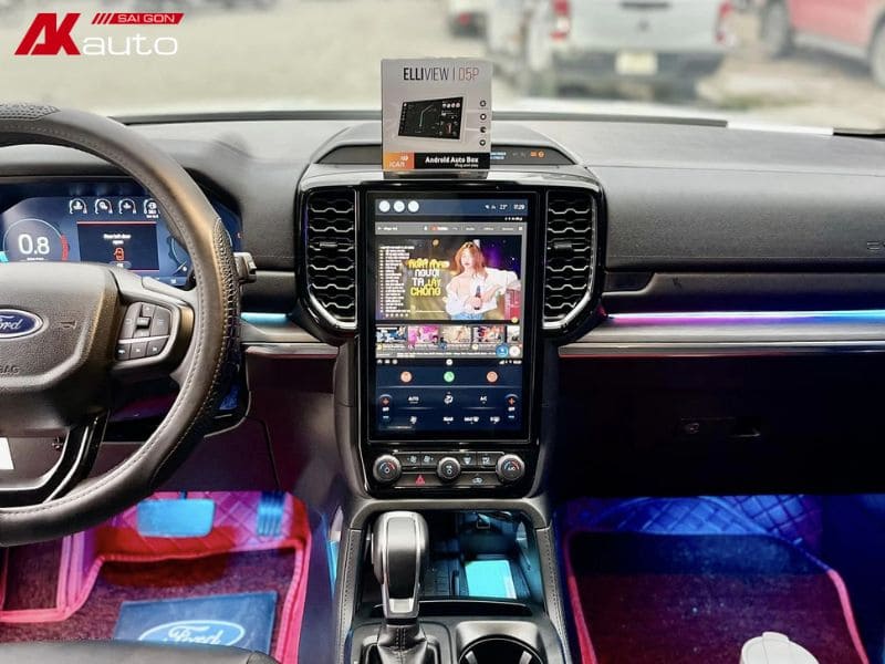 Giải trí đa dạng với Android Box ô tô Ford Everest
