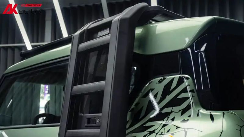 Cầu thang hông cho VF3 tăng tính thẩm mỹ và còn nâng cao sự tiện dụng, an toàn cho mọi hành trình