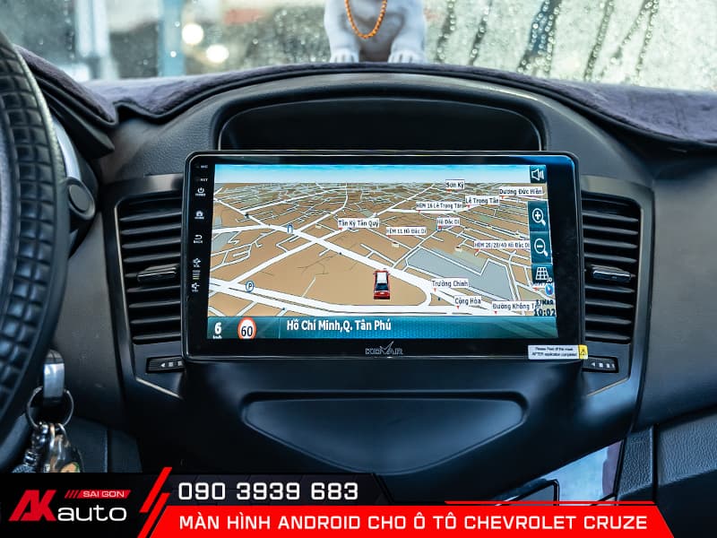 Màn hình dẫn đường trên Google Maps, VietMap và Navitel