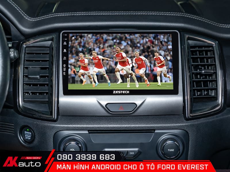 Màn hình android ô tô Ford Everest thỏa mãn nhu cầu giải trí thả ga