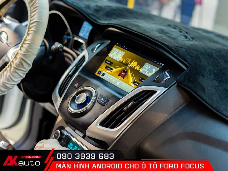 Kinh nghiệm lựa chọn màn hình android ô tô Ford Focus