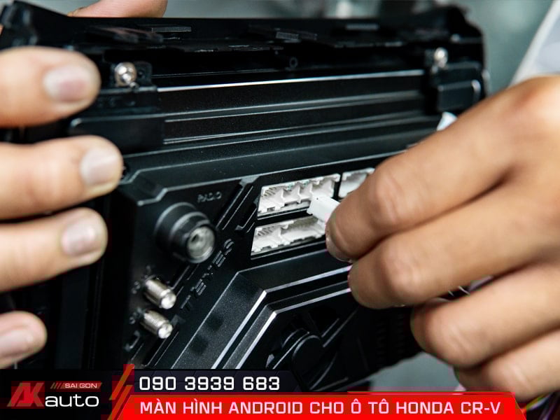 AKauto lắp đặt màn hình Honda CRV tận nhà