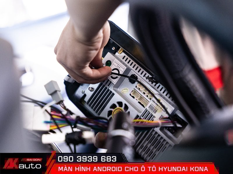 Các bước lắp đặt màn hình ô tô theo xe Hyundai Kona
