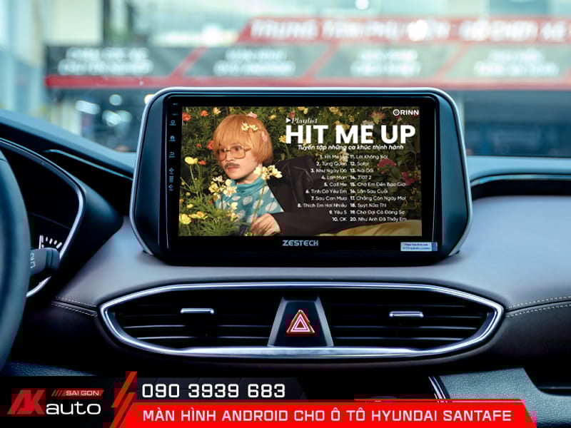 Giải trí thả ga trên chiếc màn hình ô tô Hyundai SantaFe