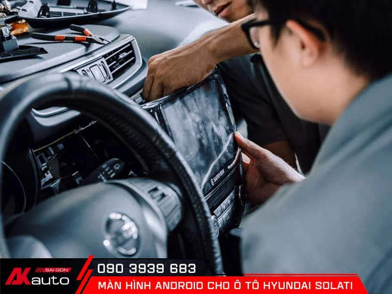AKauto lắp đặt màn hình ô tô Hyundai Solati tận nhà