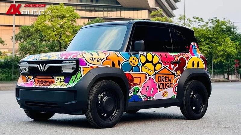 Hình ảnh mẫu tem dán VF3 thực tế