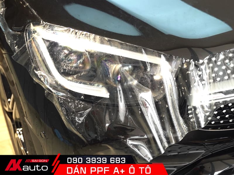 Dán PPF A+ cho vị trí đèn xe Mercedes GLC Z1000cc
