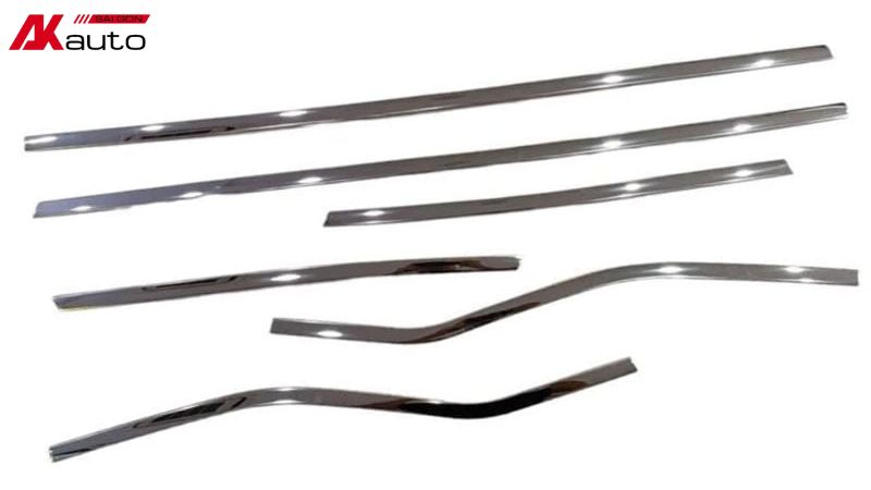 Viền cong kính cho VinFast VF3 gồm 6 chi tiết được làm từ chất liệu inox cao cấp