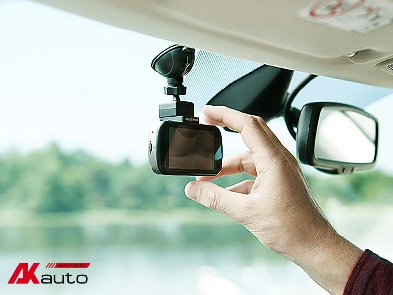 Có nên mua camera hành trình đã qua sử dụng không? 3 Không khuyến khích lắp camera hành trình cũ