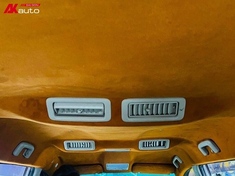 Da lộn là gì? Tất tần tật về tính chất và ứng dụng da lộn 2 Bọc trần xe da lộn