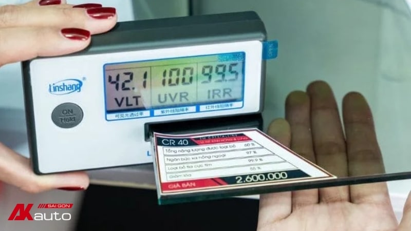 Ba thông số phổ biến hiện trên các máy test phim cầm tay