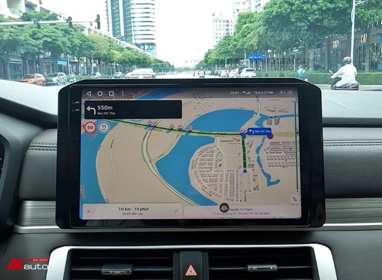 Cách cài đặt màn hình android ô tô tính năng bản đồ dẫn đường