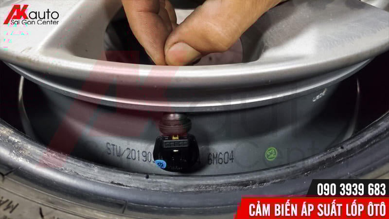 cảm biến áp suất lốp van trong