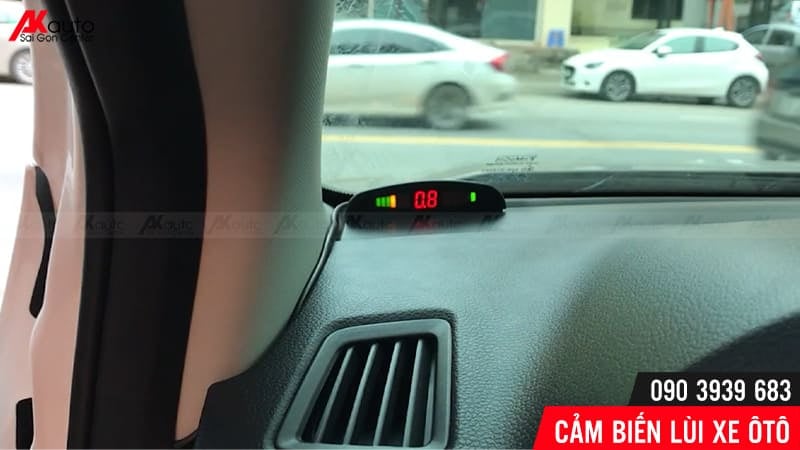 cam-bien-lui-o-to-cai-dat-thong-minh cách lắp cảm biến lùi oto