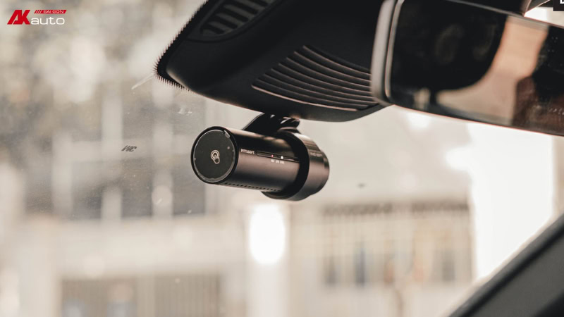 Camera hành trình Blackvue DR770X-2CH DMS