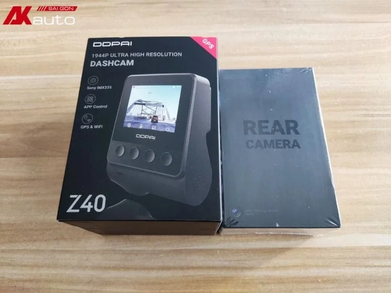 Top 5 camera hành trình dưới 2 triệu chủ xe không nên bỏ lỡ 3 Camera hành trình Ddpai Z40