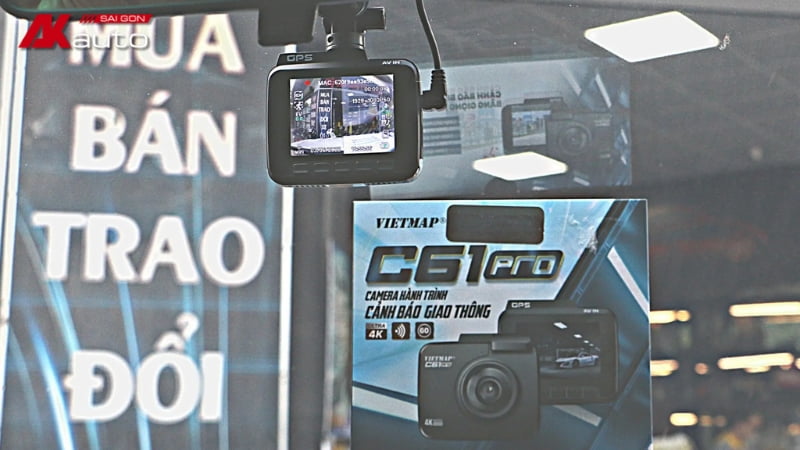 Camera hành trình góc rộng Vietmap C61 Pro