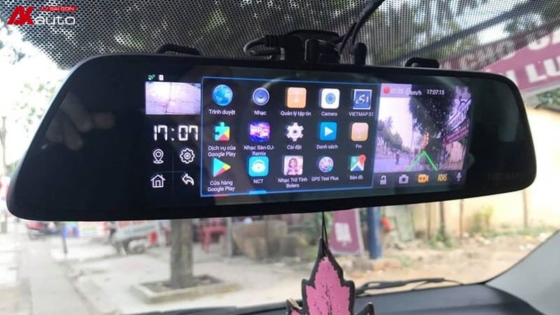 Camera hành trình gương thiết kế đẹp mắt tăng tính thẩm mỹ cho khoang nội thất