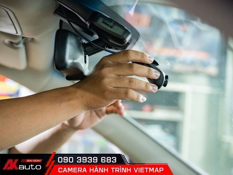 Xác định vị trí lắp camera hành trình Vietmap