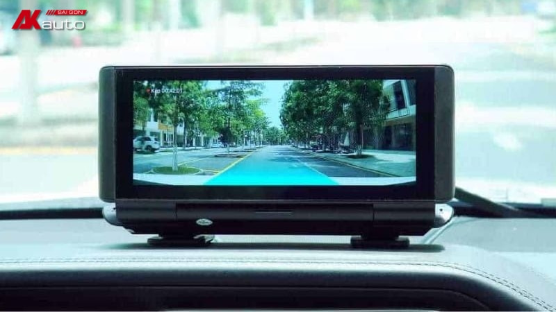 Camera hành trình Webvision tích hợp ADAS, cảnh báo nguy cơ va chạm hiệu quả