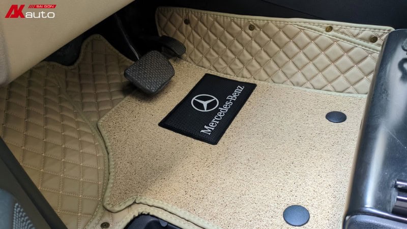 Chủ xe nên lắp thảm lót sàn ô tô 8D tại các cơ sở uy tín