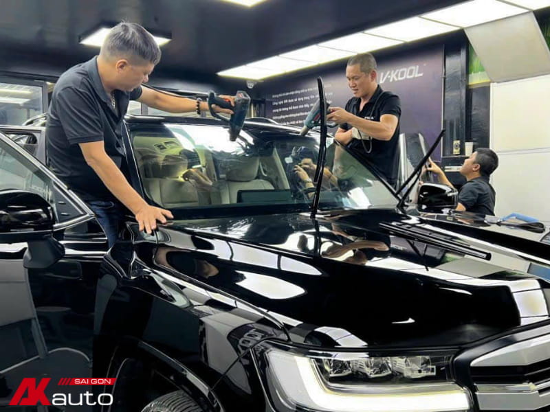 Địa chỉ dán phim cách nhiệt Lạng Sơn uy tín 1 Hoàng Dũng Auto