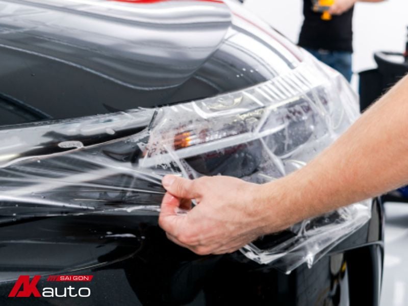 Nên dán ppf ô tô ở những vị trí nào? Địa chỉ dán ppf ô tô ở đâu uy tín? 2 Dán PPF bảo vệ cụm chi tiết phía trước và sau xe