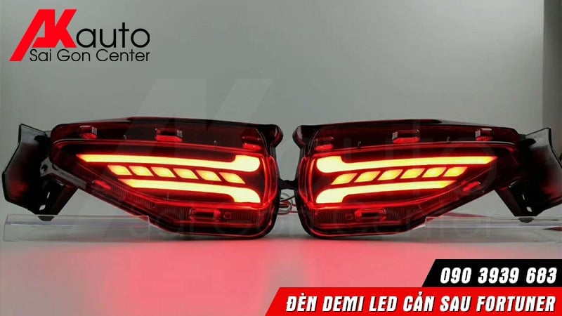 den-led-demi-can-sau-xe-fortuner-hcm-2 Đèn led demi cản sau ô tô fortuner