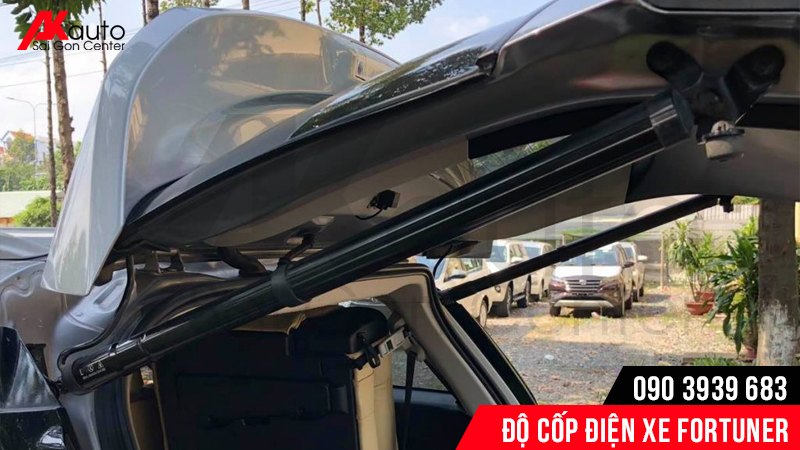 do-cop-dien-xe-fortuner-akauto-uy-tin ty thủy lực cốp điện xe fortuner