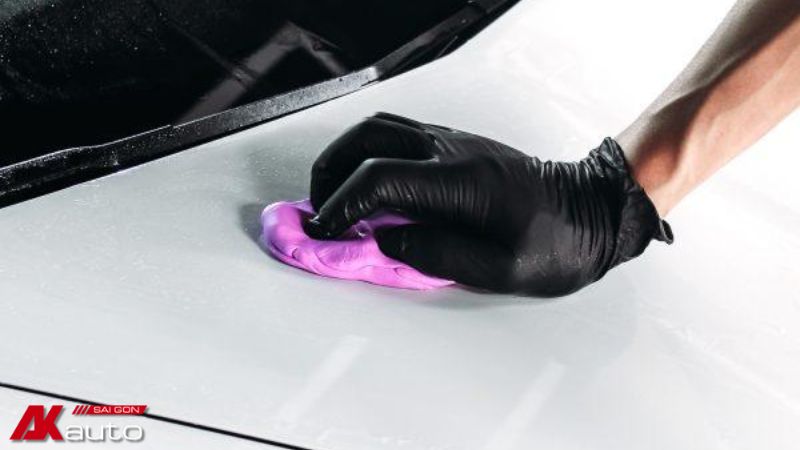 Nhóm dụng cụ làm sạch bề mặt trước khi thi công