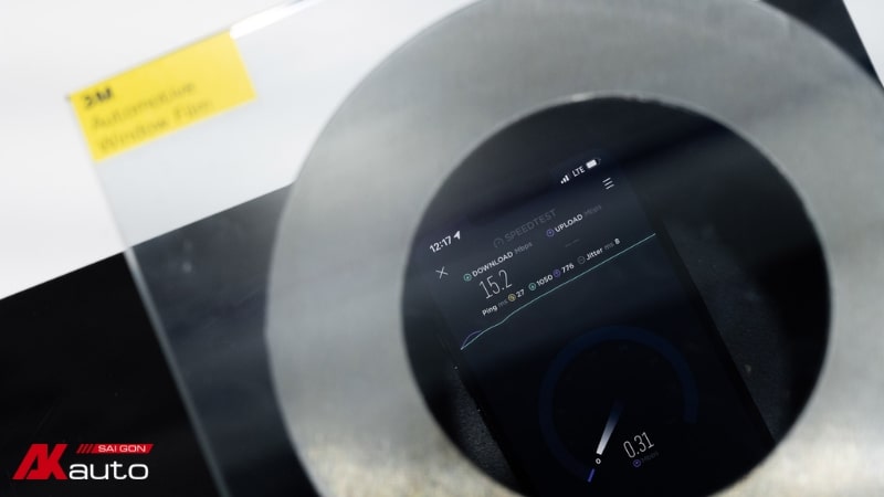 Dụng cụ kiểm tra khả năng chắn sóng điện tử của phim cách nhiệt