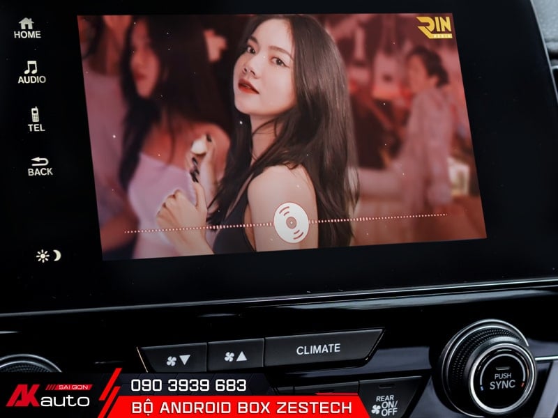 Giải trí hấp dẫn với Android Box Zestech