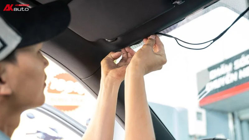 Lắp đặt cẩn thận cũng là cách giúp bảo quản camera hành trình hiệu quả