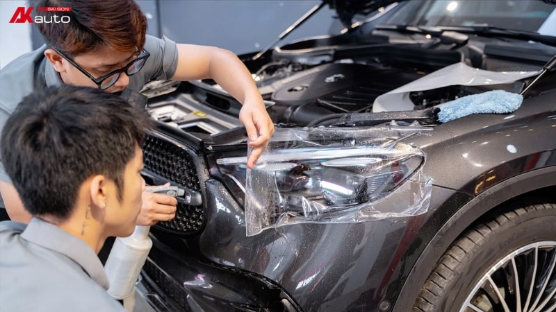 Lựa chọn loại PPF có thương hiệu nổi tiếng để dán cho đèn pha ô tô