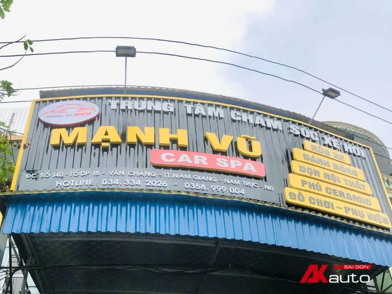 TOP 5+ Địa chỉ chuyên lắp camera hành trình Nam Định ĐẢM BẢO UY TÍN 3 Lắp camera hành trình Nam Định Mạnh Vũ Car Spa