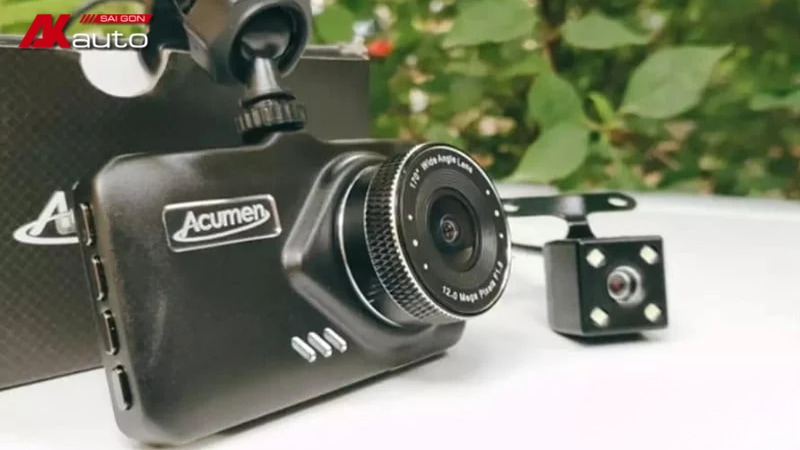Camera hành trình Acumen ghi hình sắc nét, giúp lái xe an toàn hơn