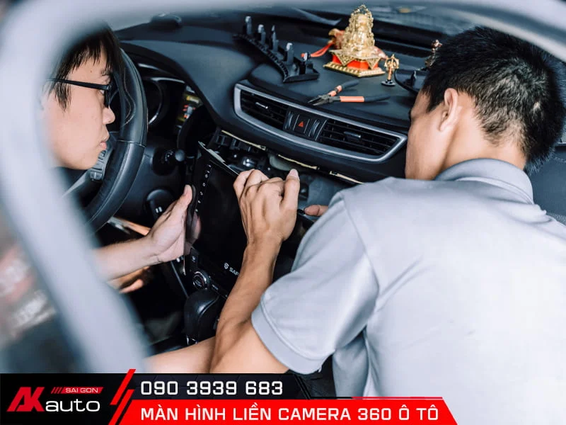 man-hinh-lien-camera-360-o-to-lap-dat-chinh-hang Lắp màn hình liền camera 360 độ uy tín HCM
