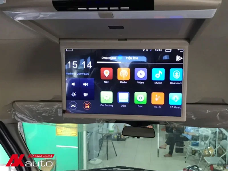 Màn Hình Ốp Trần Ô Tô