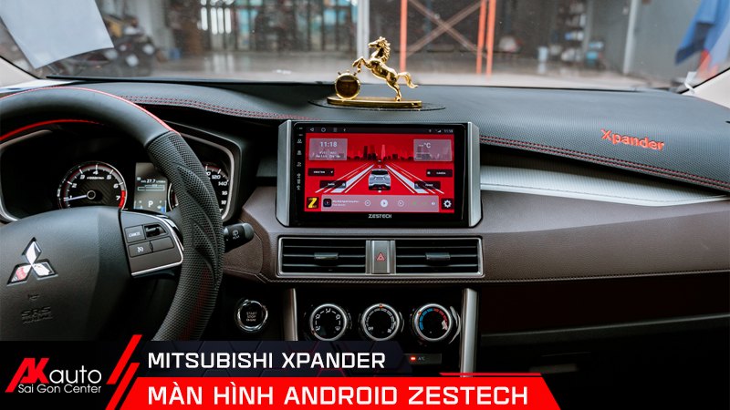 Giải trí không giới hạn với màn hình dvd Zestech xe Xpander