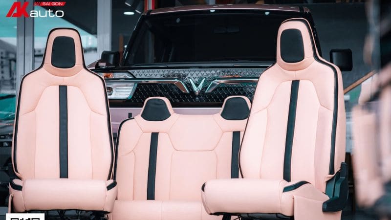 Full nội thất màu hồng dễ thương cho chiếc VF3