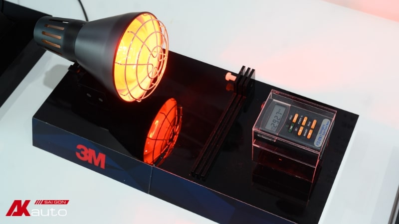 Máy test khả năng cản nhiệt bằng đèn hồng ngoại