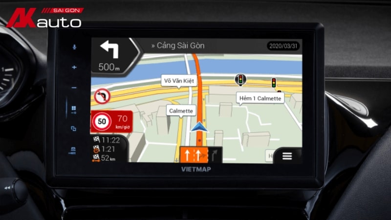 Phần mềm Vietmap được tích hợp các tính năng giúp cảnh báo tốc độ, phát hiện vị trí của camera giao thông