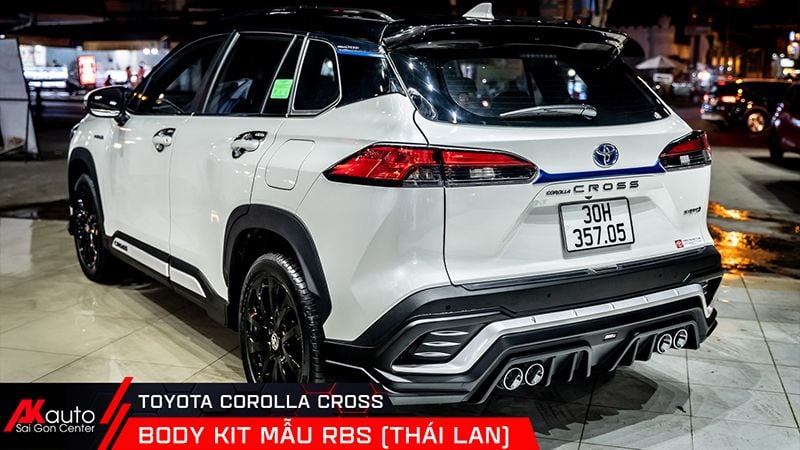 phu-kien-toyota-cross-body-kit ốp cản sau body kit toyota cross