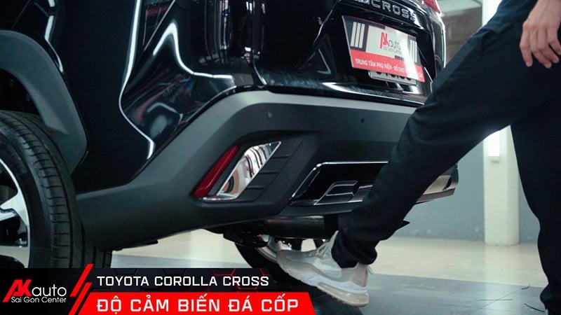 phu-kien-toyota-cross-da-cop-tu-dong nâng cấp cảm biến đã cốp toyota cross