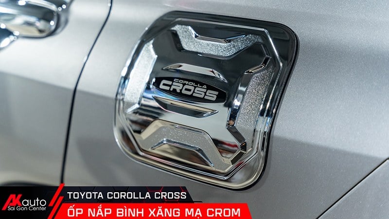phu-kien-toyota-cross-op-nap-xang ốp nắp xăng toyota cross