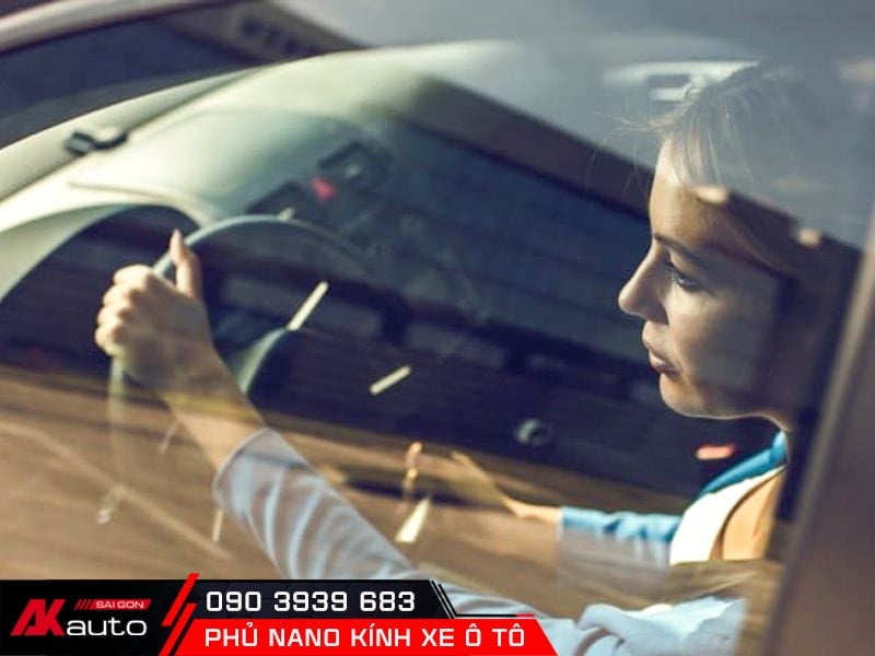 tác dụng khi phủ nano kính ô tô